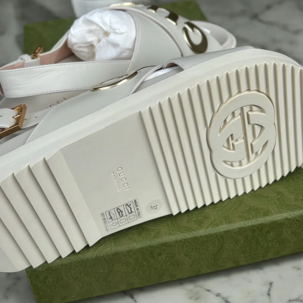 Brand New In Box Gucci Metallic Gold Sandals - Picture 6 of 12